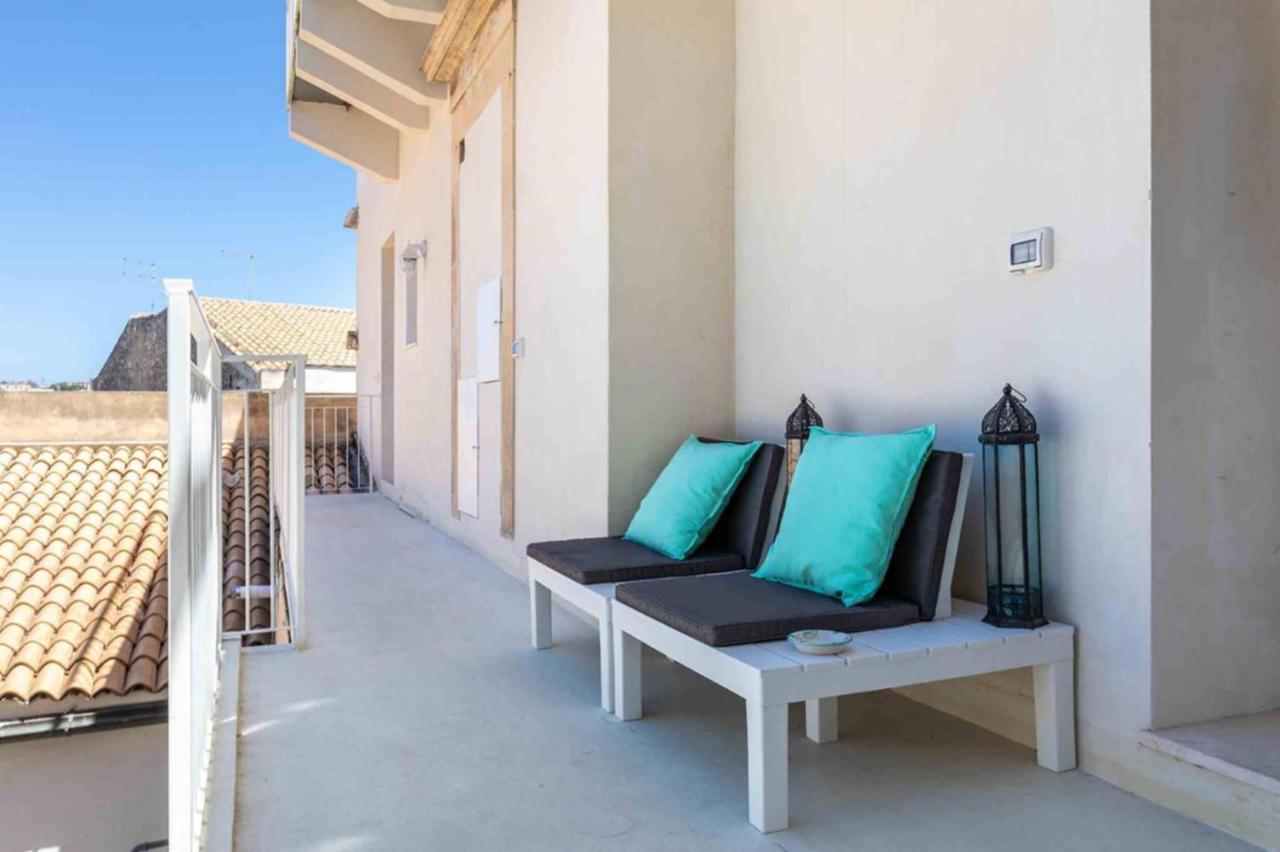 Ortigia Sunset Apartments - Xenia Sicily Villas Syracuse Екстер'єр фото