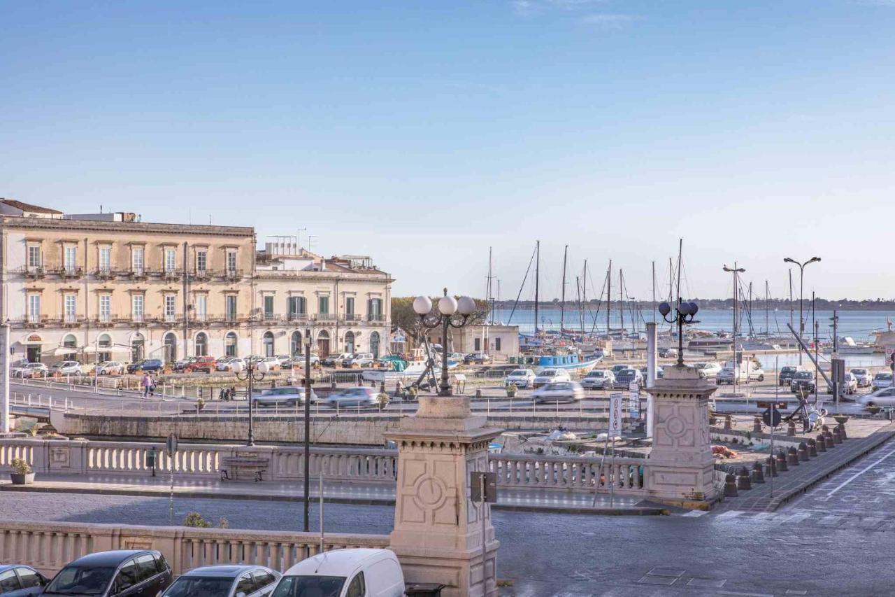 Ortigia Sunset Apartments - Xenia Sicily Villas Syracuse Екстер'єр фото
