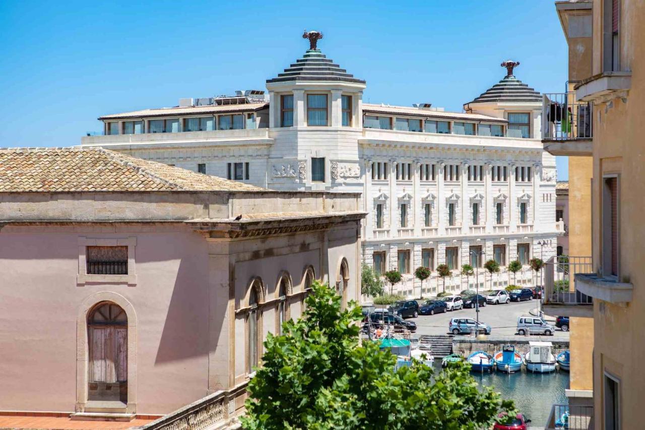 Ortigia Sunset Apartments - Xenia Sicily Villas Syracuse Екстер'єр фото
